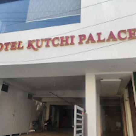 Hotel Kutchi Palace, Dwarka Exterior foto